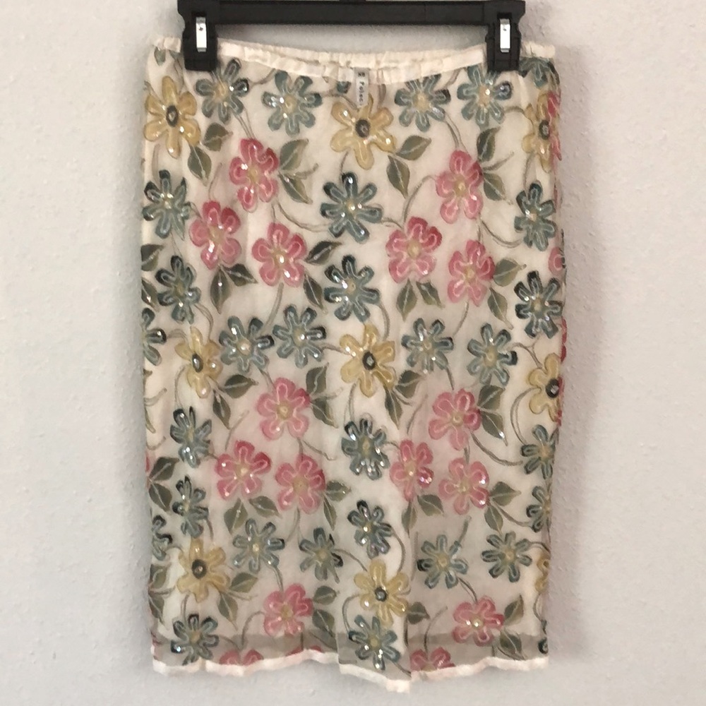 Poleci XS Skirt NWOT
